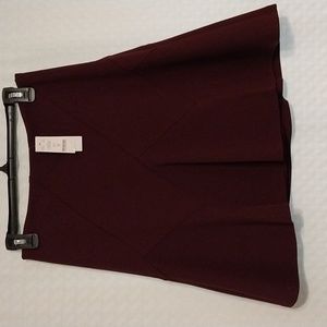 NWT White House Black Market Skirt wine colored size 0